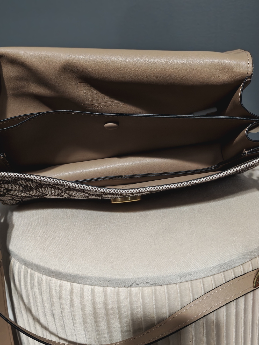 Coach Signature Canvas C Shoulder Bag in Tan/Beige Crystal - Picture 6 of 6